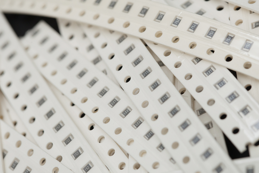 SMD Resistors Resistenze SMD formato 0805 5/% 100 pezzi 68 Ohm