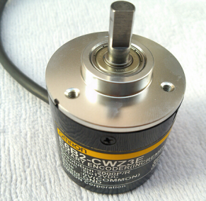 E6B2-CWZ3E Encoder Rotativo 2000P / R