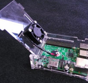 12255-Transparent-Raspberry-pi-3-Case-With-Fan1