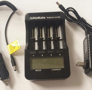 Caricabatterie Liitokala Lii-500 NiMH Batteria 3.7V 18650 26650 1.2V AA AAA Caricabatterie intelligente LCD con uscita a 5 V EUR