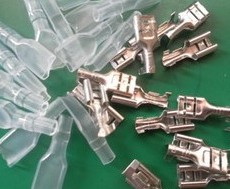 10 Pezzi 6,3 MM molla a innesto, Terminali, terminale freddo Con custodia in silicone