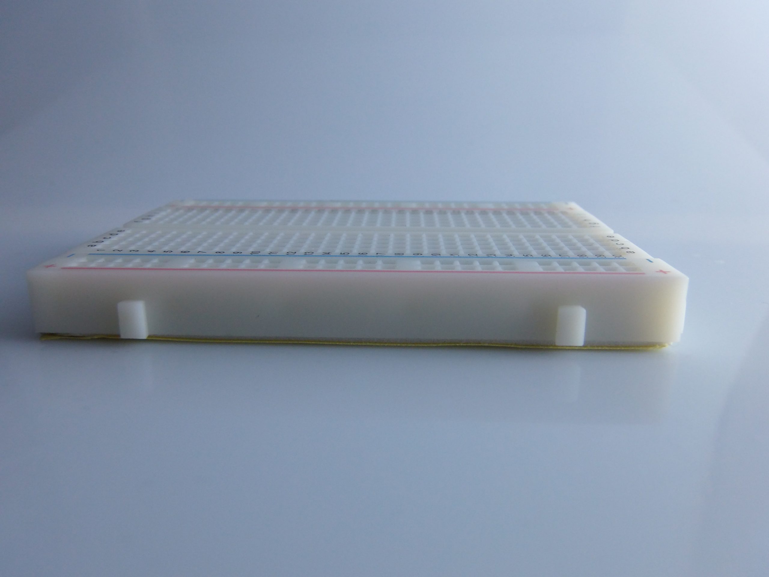 Breadboard 83x55mm 400 fori per test e prototipazione rapida - immagine 14