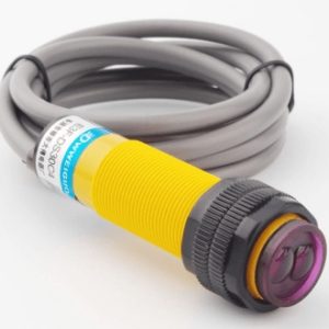 Sensore fotografico M18 E3F-DS30C4 npn no Sensore fotoelettrico cilindrico Sensore di prossimità ottico cilindrico filettato da 18 mm