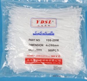 4 * 400 Fascette per cavi in ??nylon autobloccanti 400 strisce / sacchetto