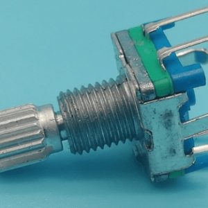 EC11 Encoder 20 bit a impulsi / con interruttore / potenziometro digitale a cinque PINS / 15 mm