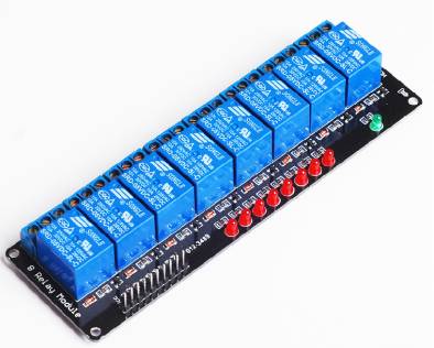 **Alt-text SEO/accessibilità:** "Scheda di sviluppo per microcontrollori con 8 canali relè compatibile con AVR / 51 / PIC per
