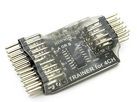 Controller Dual RX a 4 canali compatibile Futaba WFLY, ideale per allenatori e studenti di Arduiner. SKU ARD008373.