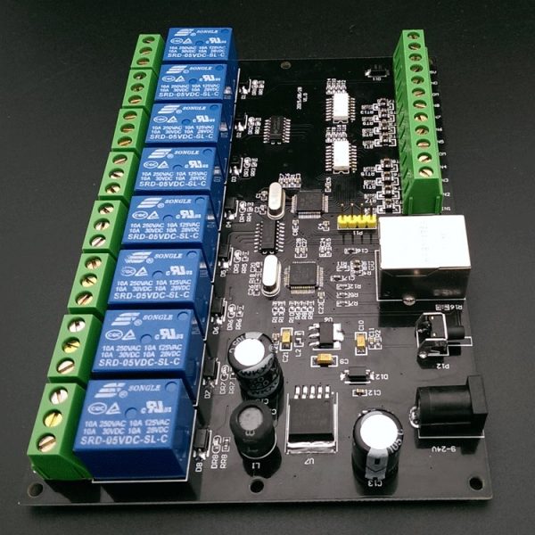 Controller di accesso IP/Ethernet a 8 relè MODBUS TCP, 8 ingressi e 8 uscite. Prodotto Arduiner ARD009403. Per applicazioni i