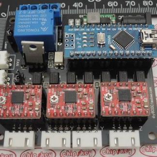 Scheda di controllo NANO DIY per motori passo-passo, compatibile con macchine CNC e taglio laser. SKU: ARD009918. Prezzo: € 2