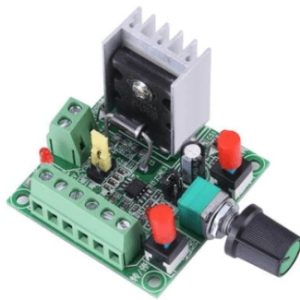 Azionamento del motore passo-passo semplice controller / controllo della velocità di controllo avanti e indietro / generazione di impulsi / controller di generazione PWM