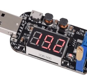 Modulo regolatore di tensione di alimentazione buck-boost regolabile USB / da 5 V a 3,3 V 9 V 12 V 18 V 24 V DPL con corrente