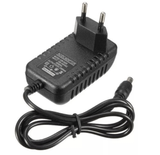 Alimentatore 5v 3A con presa 5525/21 EU