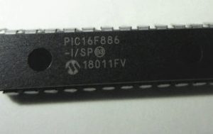 PIC16F886-I / SP DIP-28