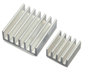 Set di dissipatori di calore 2 in 1: (raccomandata) 1 pz 14 * 14 * 6mm alluminio 1 pz 9 * 9 * 5mm alluminio